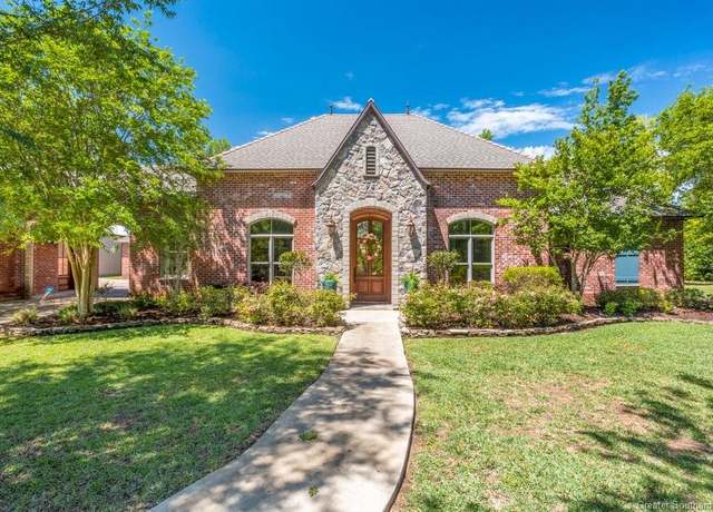 Property at 1038 Blackwood Court Court, Lake Charles, LA 70611, 4 beds, 3.5 baths