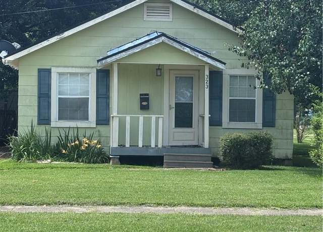 Property at 323 W Lagrange Street Street, Lake Charles, LA 70605, 2 beds, 1.5 baths