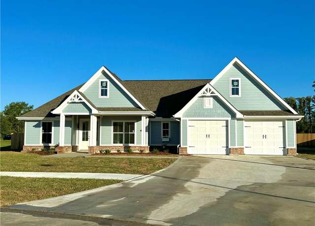 Property at 0 Blackwater Way Way, Moss Bluff, LA 70611, 4 beds, 2 baths