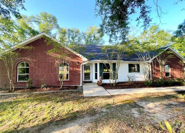 Property at 885 Beau Avenue Avenue, Lake Charles, LA 70611, 4 beds, 2.5 baths
