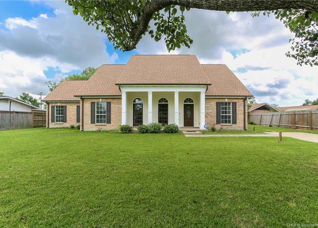 Property at 509 W Sale Road Road, Lake Charles, LA 70605, 3 beds, 2 baths
