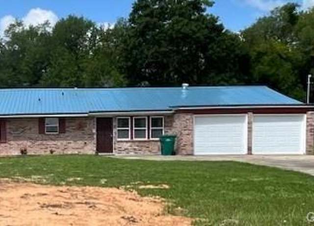 Property at 310 S Lightner Avenue Avenue, Iowa, LA 70647, 3 beds, 2 baths