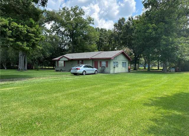 Property at 5799 Thompson Road Road, Sulphur, LA 70665, 3 beds, 1 bath