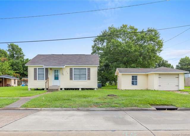 Property at 518 Cherry Street Street, Sulphur, LA 70663, 3 beds, 2 baths