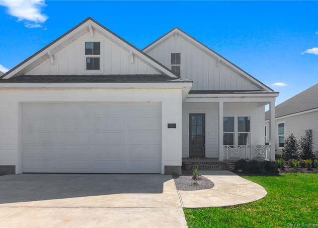 Property at 749 Lakewood Pointe Drive Drive, Lake Charles, LA 70605, 4 beds, 2 baths