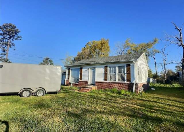 Property at 420 Mustang Street Street, Sulphur, LA 70663, 3 beds, 2 baths