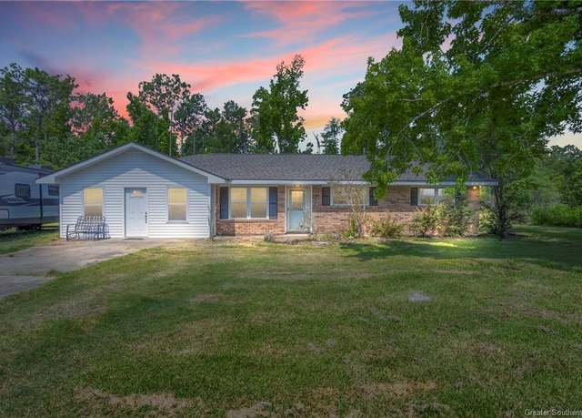 Property at 367 W Weber Circle Circle, Lake Charles, LA 70611, 3 beds, 2 baths