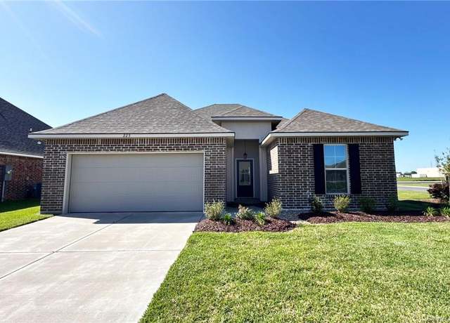 Property at 225 Summit Avenue Avenue, Sulphur, LA 70665, 3 beds, 2 baths