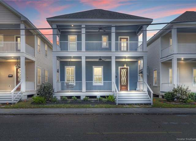 Property at 518 Mill Street Street, Lake Charles, LA 70601, 3 beds, 2.5 baths