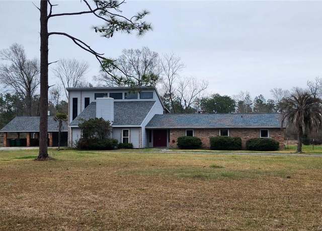 Property at 2990 Northern Drive Drive, Lake Charles, LA 70611, 3 beds, 2.5 baths