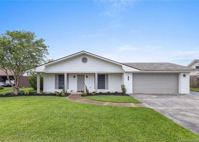 Property at 1409 Beth Street Street, Sulphur, LA 70663, 4 beds, 2 baths
