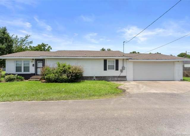 Property at 2205 Church Street Street, Lake Charles, LA 70601, 3 beds, 2 baths