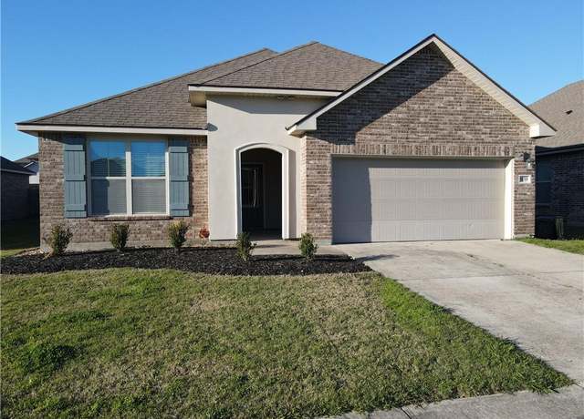 Property at 3139 Crest Lane Lane, Lake Charles, LA 70607, 4 beds, 2 baths