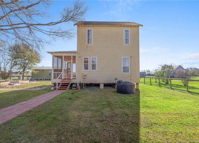 Property at 19496 Raoul Road Road, Iowa, LA 70647, 4 beds, 3.5 baths