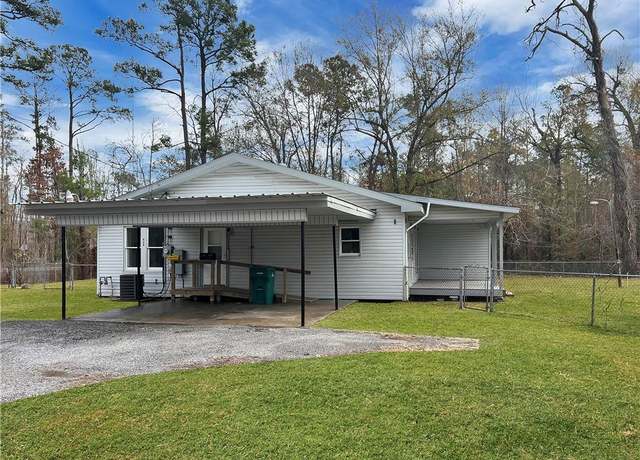 Property at 424 Savoy Road Road, Sulphur, LA 70663, 3 beds, 2 baths