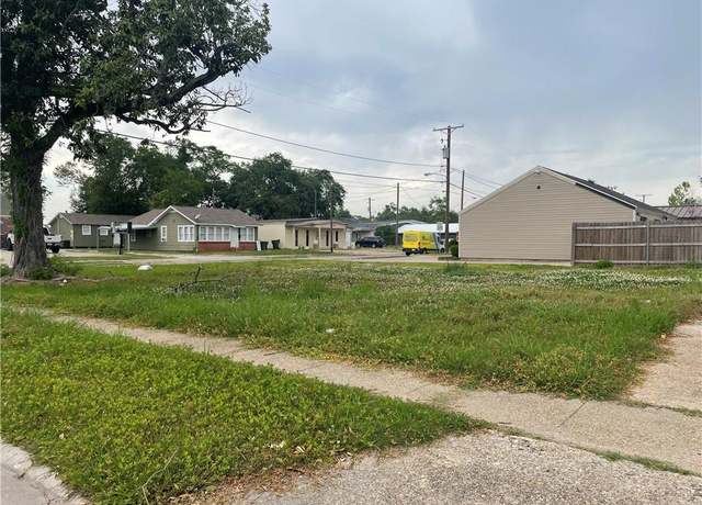 Property at 2609 Common Street Street, Lake Charles, LA 70601