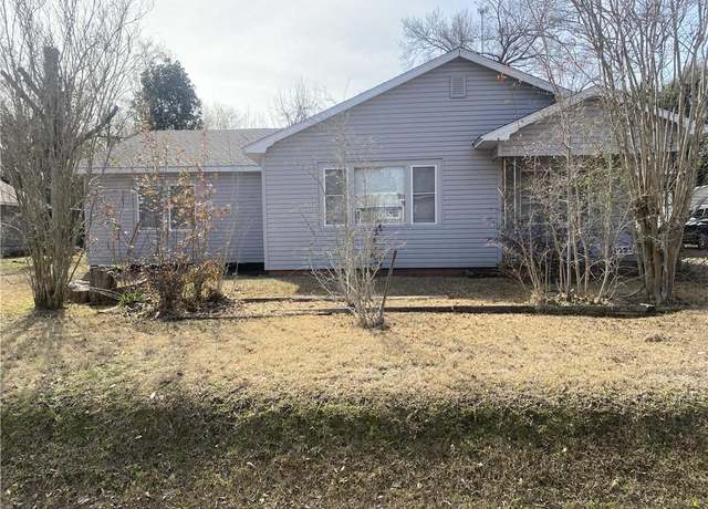 Property at 1021 Goodwin Street Street, Vinton, LA 70668, 4 beds, 2 baths