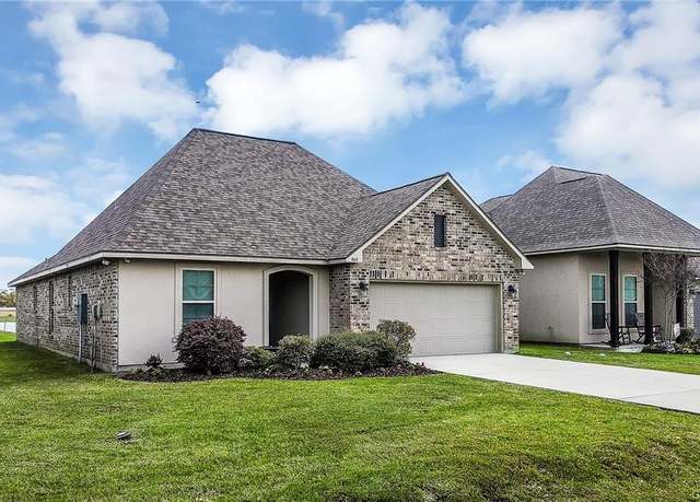 Property at 2112 Orleans Drive Drive, Lake Charles, LA 70611, 3 beds, 2 baths