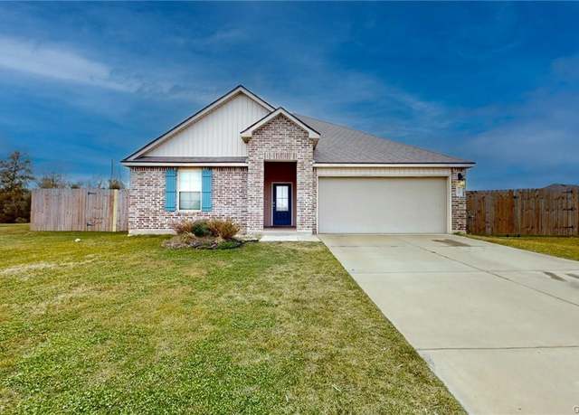 Property at 3741 Barn Owl Drive Drive, Lake Charles, LA 70615, 4 beds, 2 baths