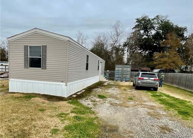 Property at 1423 San Ann Street Street, Sulphur, LA 70665, 3 beds, 2 baths