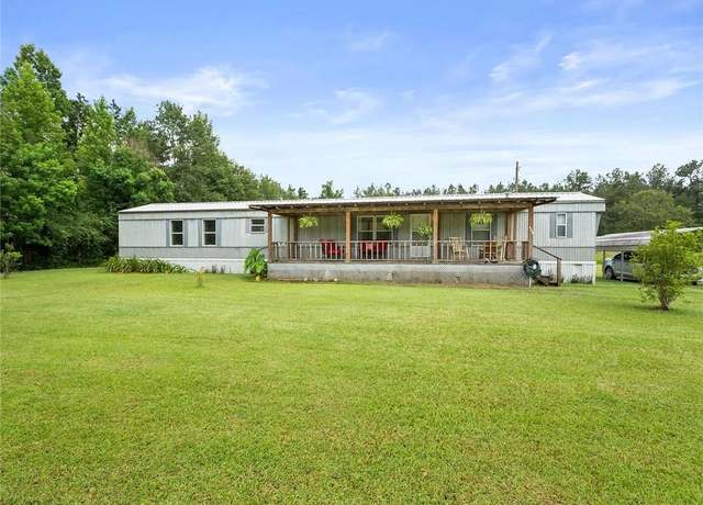 Property at 349 Roy Cooley Road Road, Deridder, LA 70634, 3 beds, 2 baths