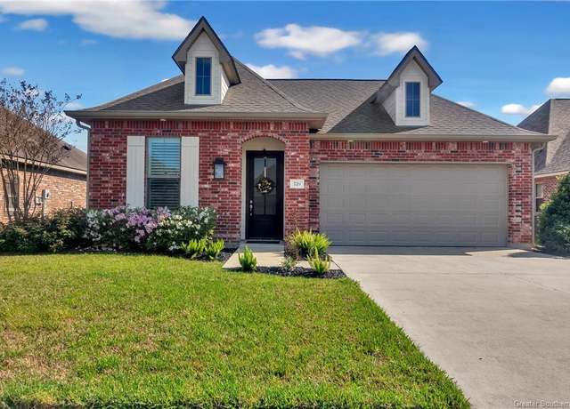 Property at 729 Dianne Lane Lane, Lake Charles, LA 70605, 3 beds, 2 baths