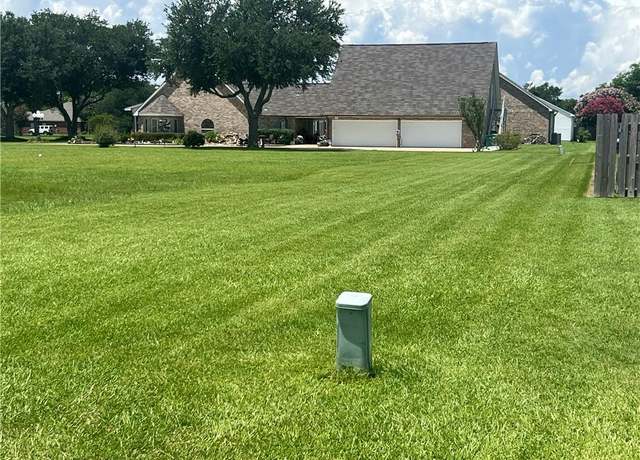 Property at 1706 S Crestview Drive Drive, Lake Charles, LA 70605