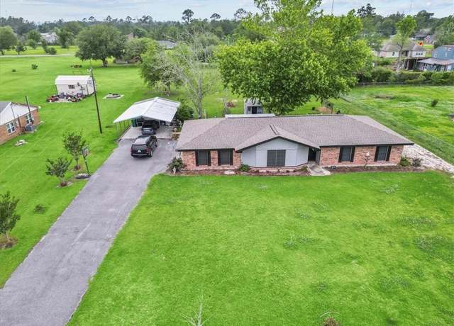 Property at 2449 Duplechin Lane Lane, Lake Charles, LA 70611, 3 beds, 2.5 baths