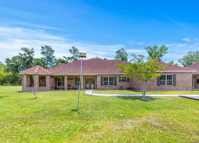 Property at 135 Neighbor Lane Lane, Dequincy, LA 70633, 5 beds, 3 baths