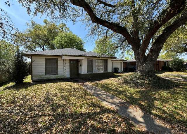 Property at 1920 2nd Street Street, Lake Charles, LA 70601, 2 beds, 1 bath
