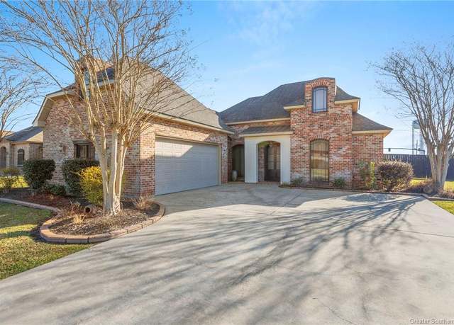Property at 3347 Red Maple Lane Lane, Sulphur, LA 70665, 3 beds, 3 baths