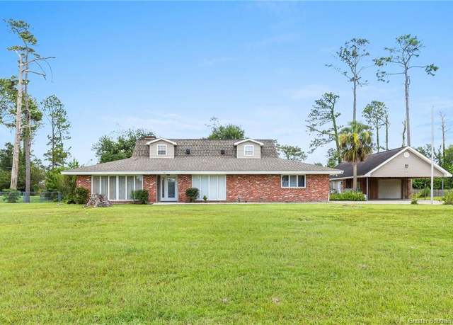 Property at 284 W Park Manor Drive Drive, Lake Charles, LA 70611, 4 beds, 3 baths