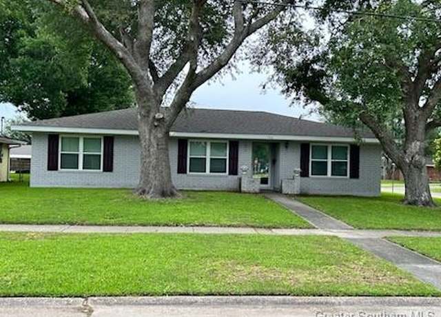 Property at 755 Bienville Street Street, Lake Charles, LA 70607, 3 beds, 2 baths