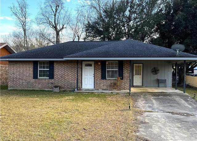 Property at 510 E 2nd Street Street, Iowa, LA 70647, 2 beds, 1 bath
