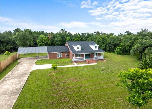 Property at 1770 W Dave Dugas Road Road, Sulphur, LA 70665, 5 beds, 3 baths