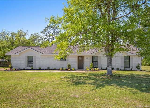 Property at 3579 Oak Wood Drive Drive, Sulphur, LA 70663, 4 beds, 3 baths