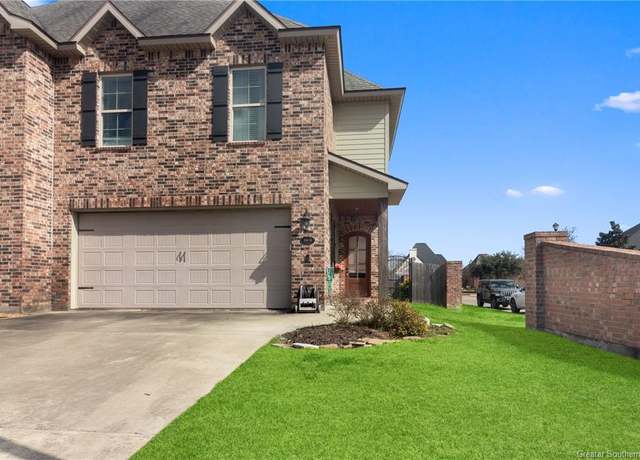 Property at 1530 L'acadie Drive Drive #20, Lake Charles, LA 70605, 3 beds, 2.5 baths