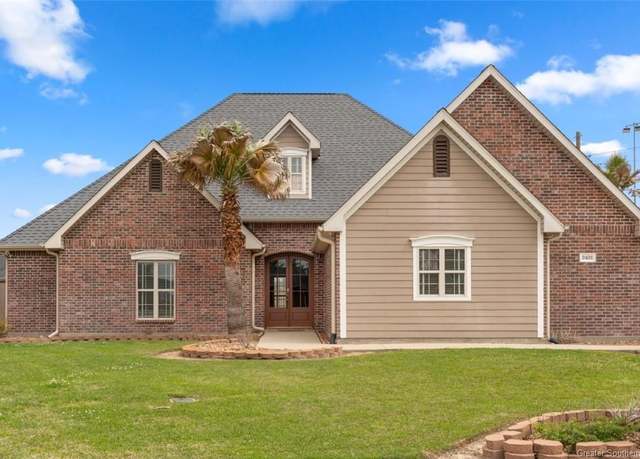 Property at 2402 Fox Hollow Drive Drive, Lake Charles, LA 70605, 6 beds, 4 baths
