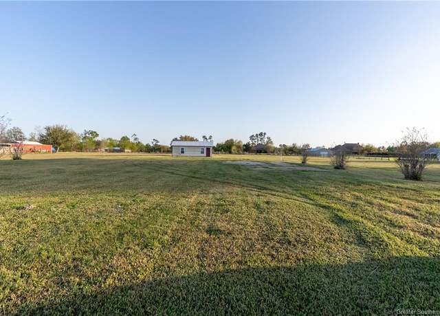 Property at 1273 W Tank Farm Road Road, Lake Charles, LA 70605