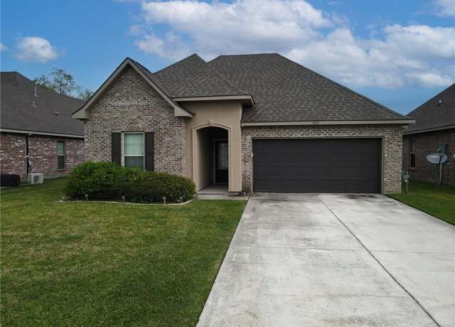 Property at 732 Dianne Lane Lane, Lake Charles, LA 70605, 3 beds, 2 baths