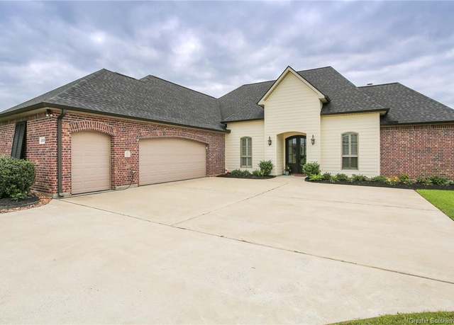 Property at 1223 Rue Blakeney Street Street, Lake Charles, LA 70611, 4 beds, 3 baths