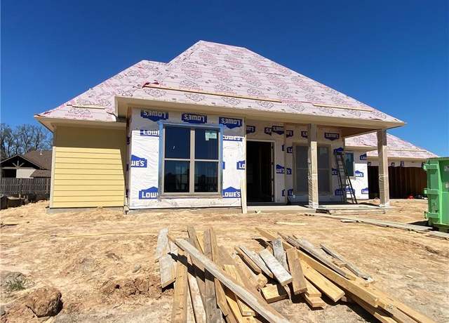 Property at 1086 Mary Diane Mccall Drive Drive, Lake Charles, LA 70605, 4 beds, 3 baths