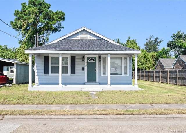 Property at 2404 Stanton Street Street, Lake Charles, LA 70601, 3 beds, 1 bath