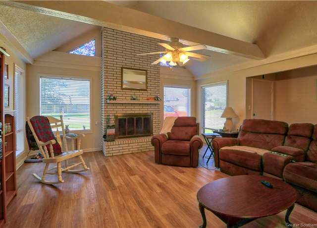 Property at 2013 Marge Lane Lane, Sulphur, LA 70663, 3 beds, 2.5 baths