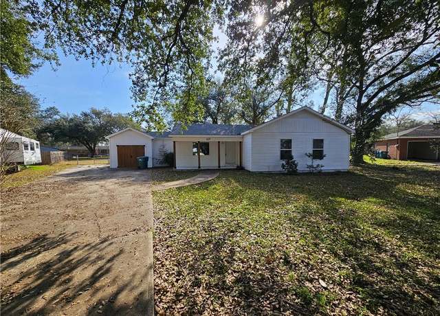 Property at 629 S Kent Drive Drive, Sulphur, LA 70663, 3 beds, 1 bath