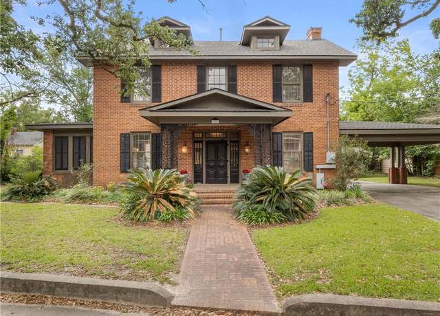 Property at 920 Broad Street Street, Lake Charles, LA 70601, 3 beds, 3 baths