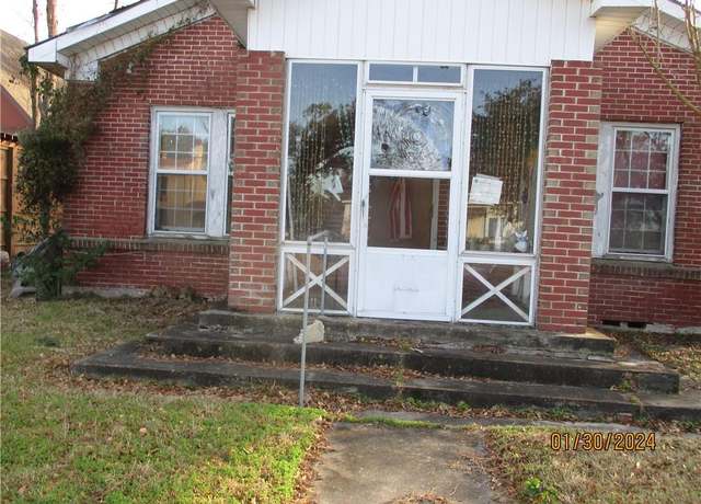 Property at 1012 Broad Street Street, Lake Charles, LA 70601, 3 beds, 2 baths