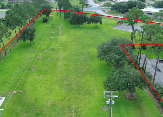 Property at 800 Ave J Avenue Avenue, Lake Charles, LA 70615