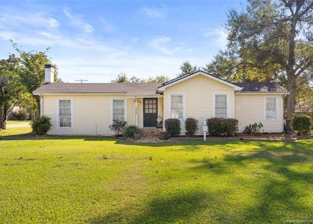 Property at 1302 Dean Street Street, Sulphur, LA 70663, 3 beds, 2 baths