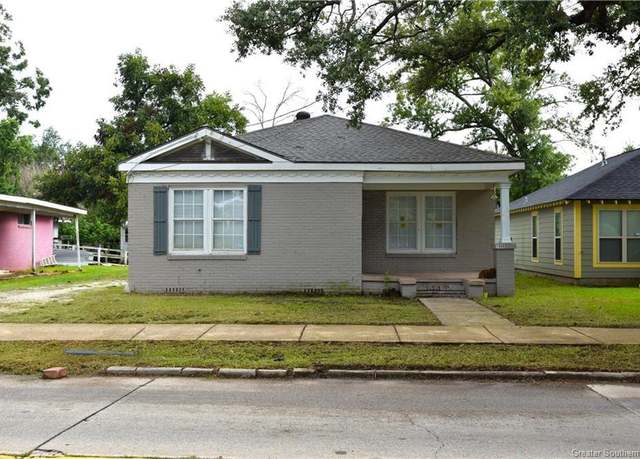 Property at 1006 Mill Street Street, Lake Charles, LA 70601, 4 beds, 2 baths